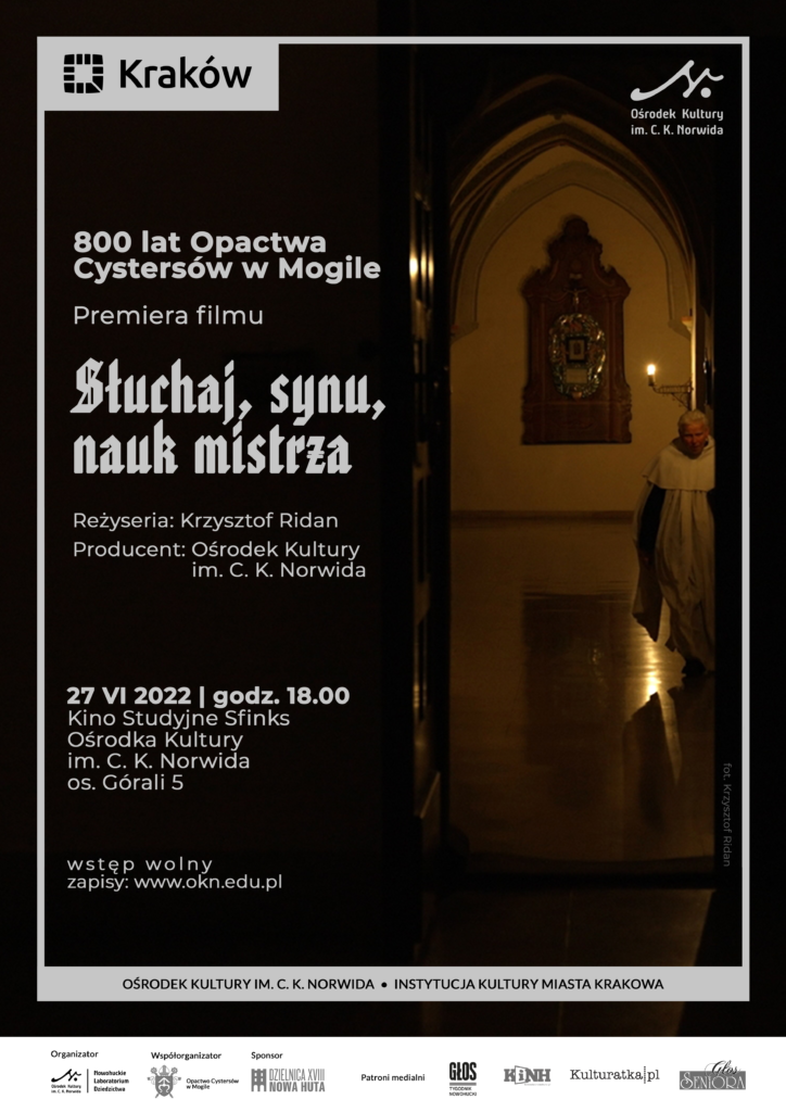 NHLab - 800 lat Opactwa - A3 2 (1) Czarny plakat. Biały napis Słuchaj synu nauk mistrza.